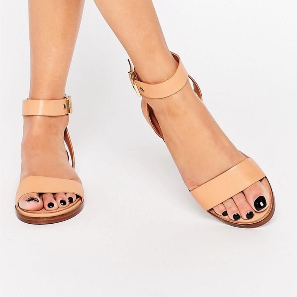 Also Erina Sandals